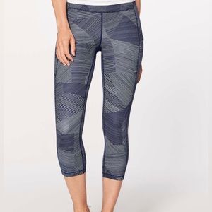 Lululemon Speed Up Crop (21")